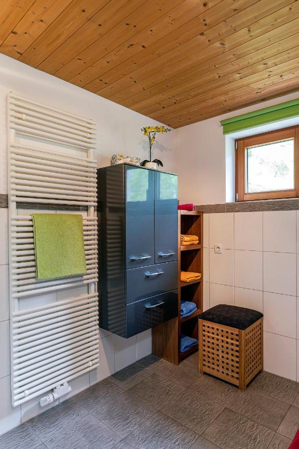 Апартаменты Haus Gruener Wald Бартоломеберг Экстерьер фото